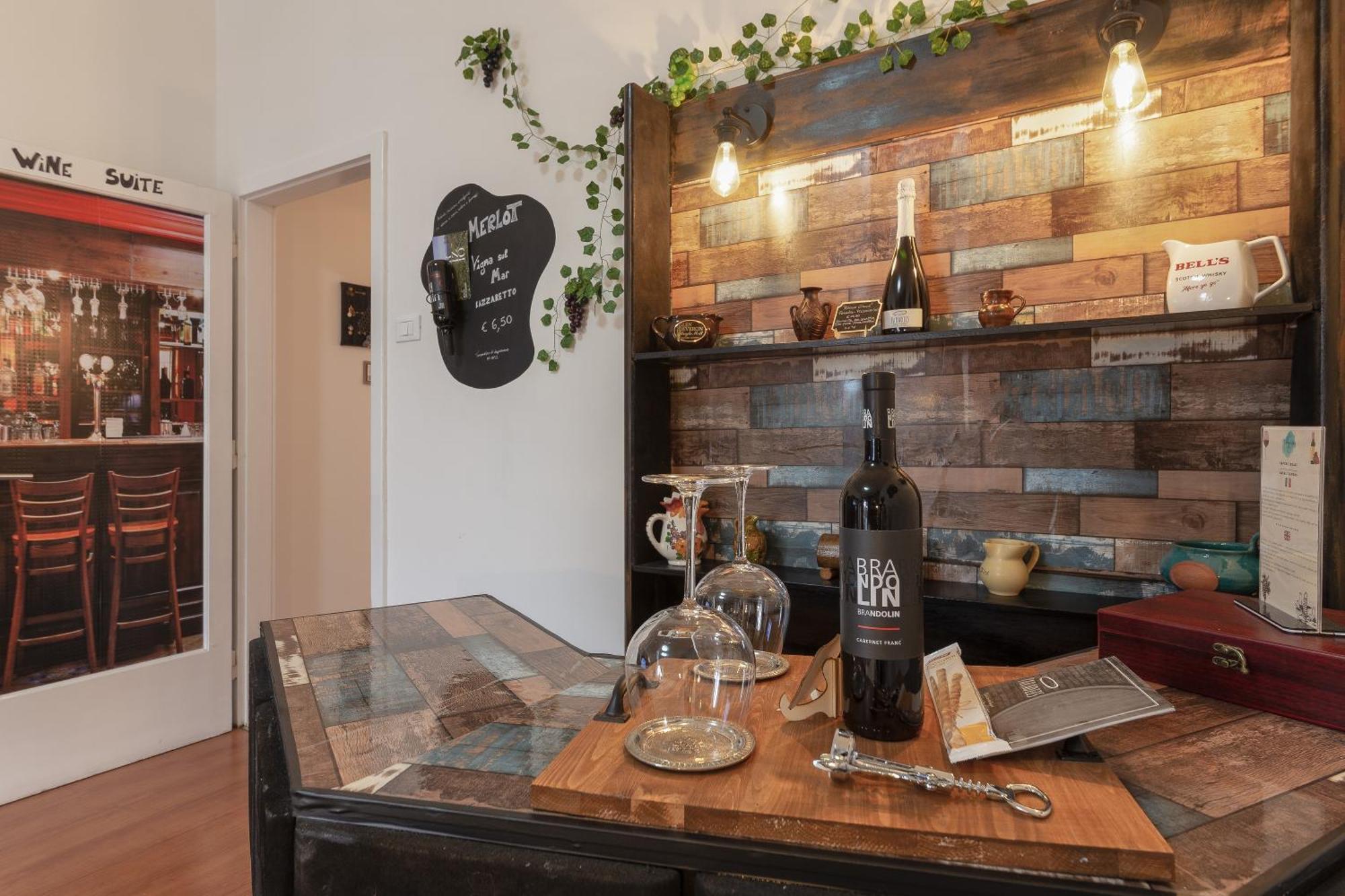 Lodge&Art Hostel Trieste Ngoại thất bức ảnh